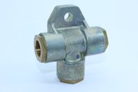 Tee 03 lados fêmea ng22