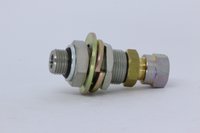 União de anteparo 10mm x m16 x 1,5mm